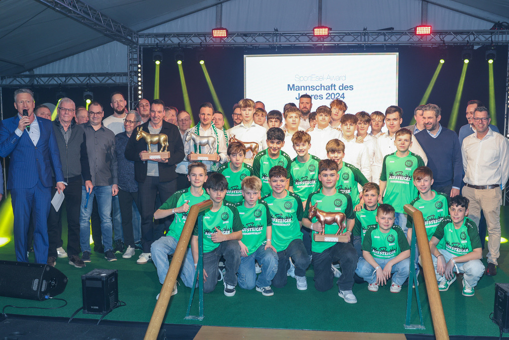 top-top.de250214-271 | Die 3. Weseler SportNacht, die große Sportgala mit Ehrungen der Weseler Sportler des Jahres 2024 findet am Freitag, den 14.02.2025 im Festzelt an der Rheinpromenade statt.Foto: Erwin Pottgiesser