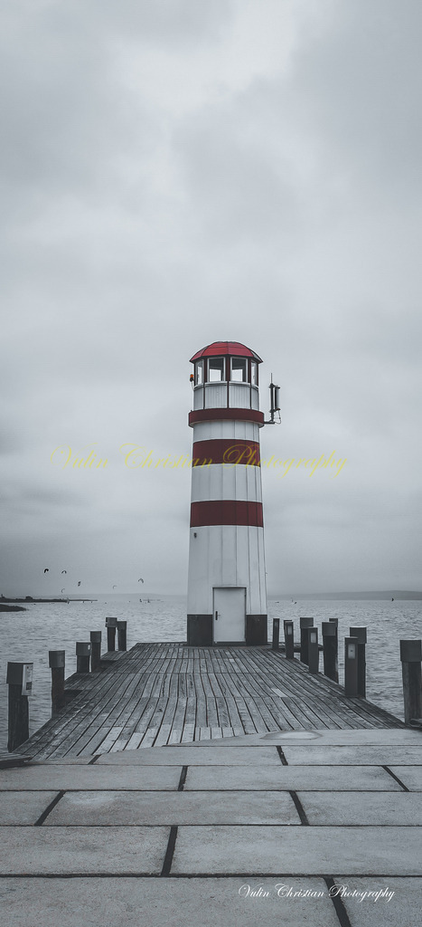 Turm 10 | Christian Vulin  - Realisiert mit Pictrs.com