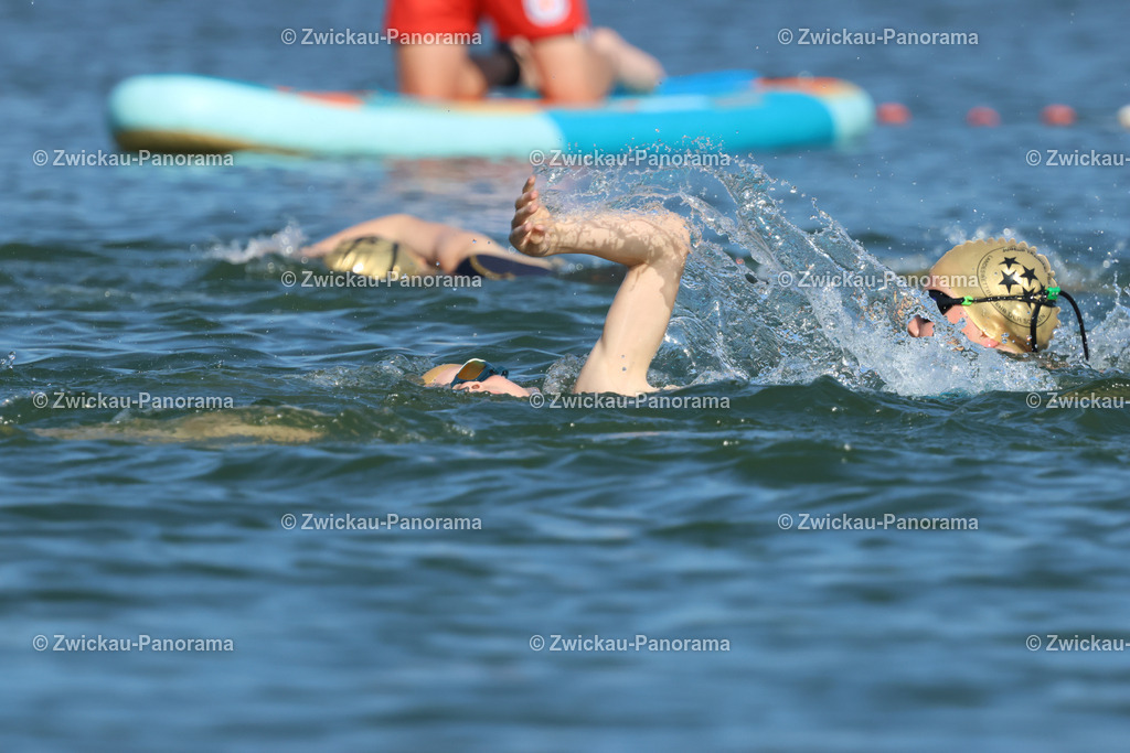 Tag 1 Wasser Klein--74 | Urban. Natur. Panorama. Luftbild. 
Der Bildershop für aufregende Perspektiven!
Für Deko, Wandbild und Kalender!
Wir bringen LED-Bilder zum Leuchten!
