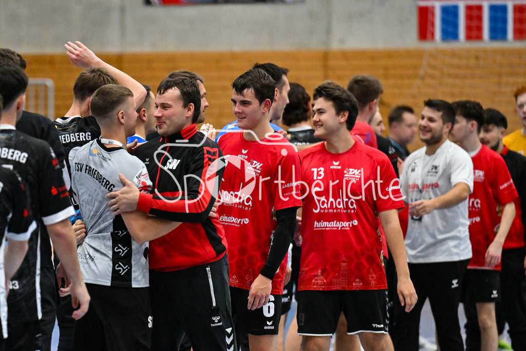 TSV Friedberg - TSV Aichach | Professionelle Sportfotos aus den Bereichen Fußball, Eishockey, Handball und vieles mehr. Ob Sieg oder Niederlage