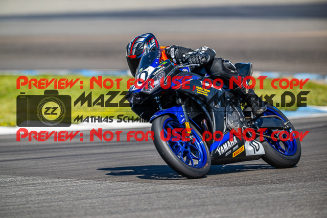 MaZZes_FotoMatrix_230410_9761 | INST