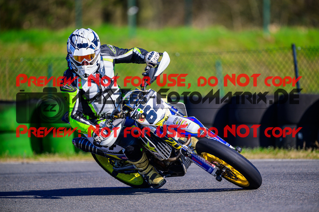 MaZZes_Fotomatrix_20250328_6007705_8528 | Fotograf Mathias Schmid
Sportfotograf,
Eventfotograf,
Hochzeitsfotograf,
Portraitfotograf