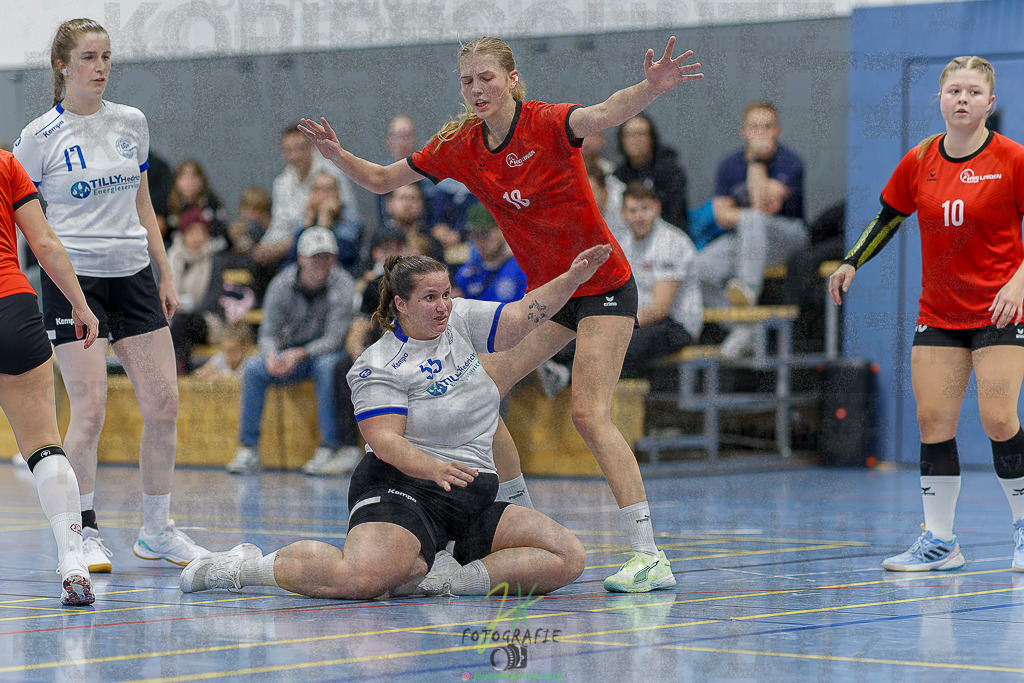 Frauen 2. Bezirksklasse; SG Rechtenbach - HSG Linden II | Frauen 2. Bezirksklasse; SG Rechtenbach - HSG Linden II am 16.11.2025 in Rechtenbach (Sporthalle Rechtenbach)Photo © 2025 - Jörg Heinrich - Realisiert mit Pictrs.com