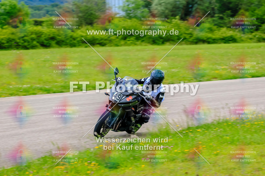 MotoTeam-3127 | Hier findet Ihr Bilder von Touristenfahrten auf der Nürburgring Nordschleife oder von anderen Veranstaltungen die ich besucht habe. Viel Spass beim Durch Schauen 