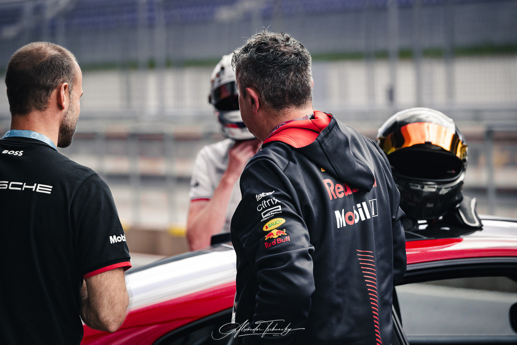 Red Bull Ring 2025 | Entdecken Sie die faszinierende Welt von Alexander Tschuncky Arts: Kreative Fotografie, atemberaubende Automobilkunst und hochwertiger Bilderdruck. Lassen Sie sich inspirieren! - Realisiert mit Pictrs.com