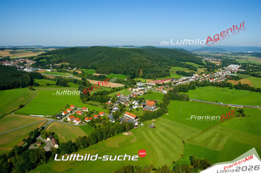 Die Luftaufnahme Hof - Mitwitz wurde vom UL-Flugzeug (keine Drohne) aus fotografiert.Hohe Druck- Auflösung-die Geschenkidee!