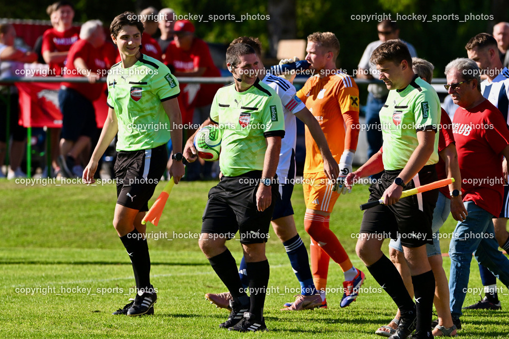 ATUS Nötsch vs. FC Dölsach | Felix Schweiger Referee, Peter Heiss Referee, Christoph Jörg Egger Referee, ATUS Nötsch vs. FC Dölsach, ATUS Nötsch vs. FC Dölsach am 23.08.2026 in Nötsch (Sportplatz Nötsch), Austria, (Photo by Bernd Stefan)