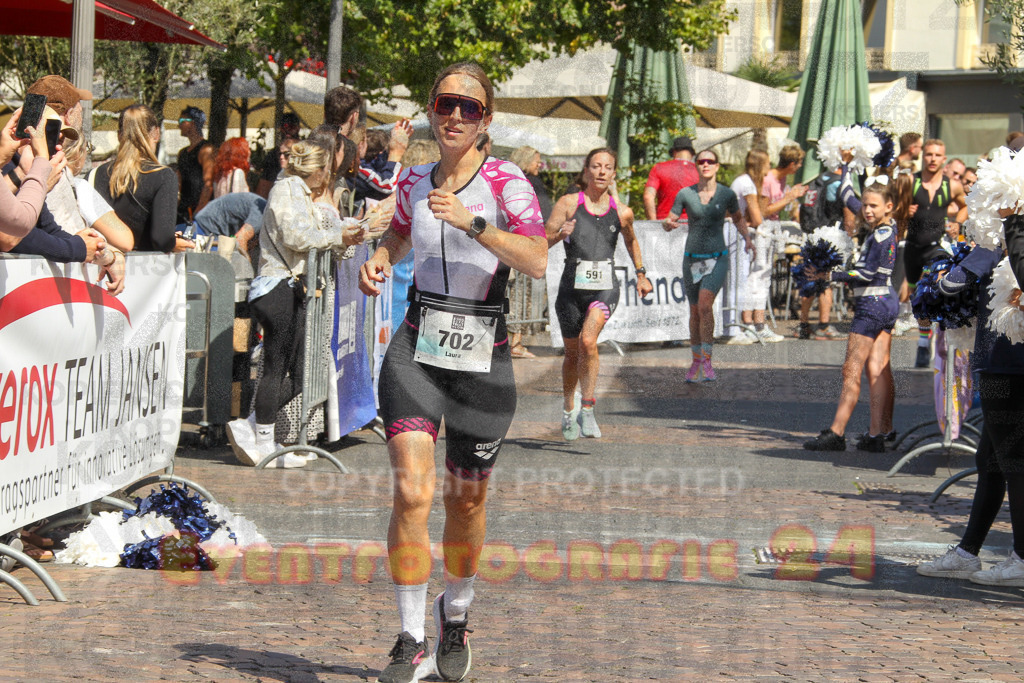 250824_1443_EV4_2091 | Sportfotografie im Rhein-Sieg Kreis, Köln, Bonn, NRW, Rheinland Pfalz, Hessen, etc. Unser Tätigkeitsfeld umfasst den Laufsport vom Volkslauf über den Marathon, Duathlon, Triathon bis zum Ultralauf wie Kölnpfad Ultra oder Schindertrail.
