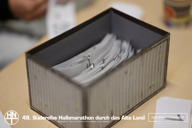 Süderelbe Halbmarathon 2025 I 09.11.2025 I Fotograf_DerSportfotograf.I 00015 | Der Sportfotograf. - Realisiert mit Pictrs.com