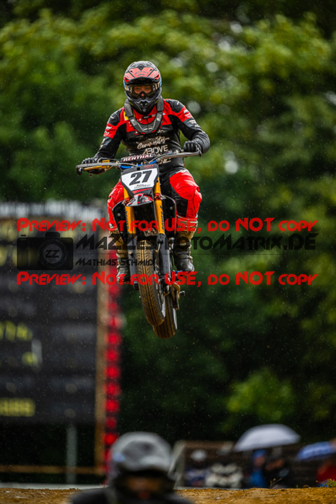 MaZZes_FotoMatrix_230701_2337 | S4