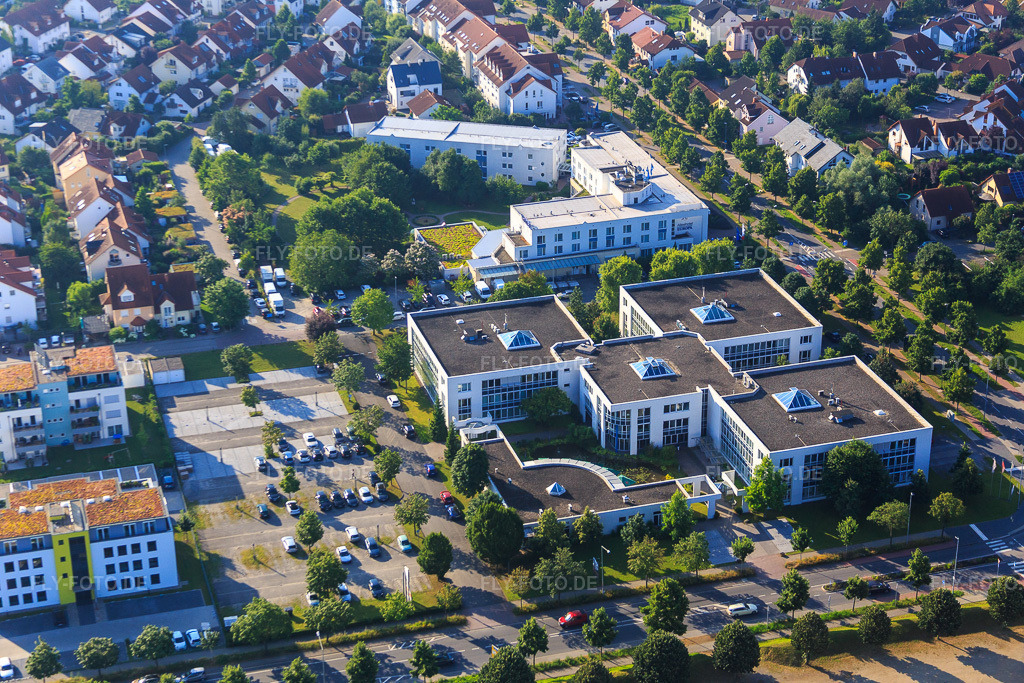 Luftbild: Office Center Bensheim mit jap. Restaurant Okinawa in Bensheim im Bundesland Hessen in Deutschland. Foto: IMG_091462.jpg vom 07.07.2016 durch Werner Riehm/FLY-FOTO.deOKINAWA-BENSHEIM.DE