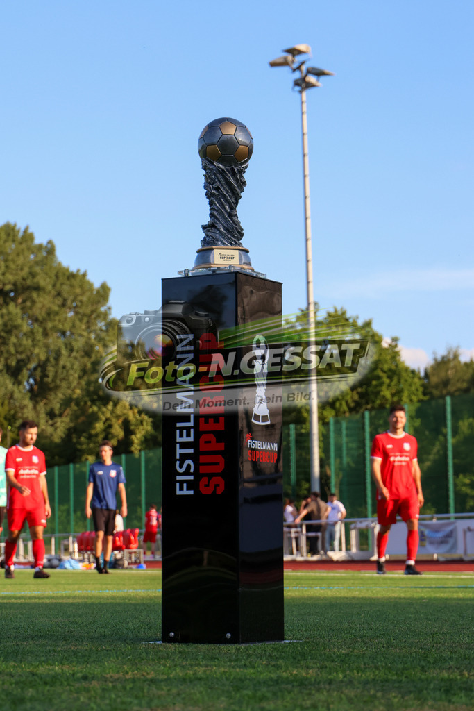 TuS Bardüttingdorf - TuRa Löhne | Auf dem Bild zu sehen: Pokal (Fistelmann SuperCup)SV Löhne-Obernbeck, SG FA Herringhausen/Eickum, Saison 26/27, Fistelmann SuperCup - Realisiert mit Pictrs.com