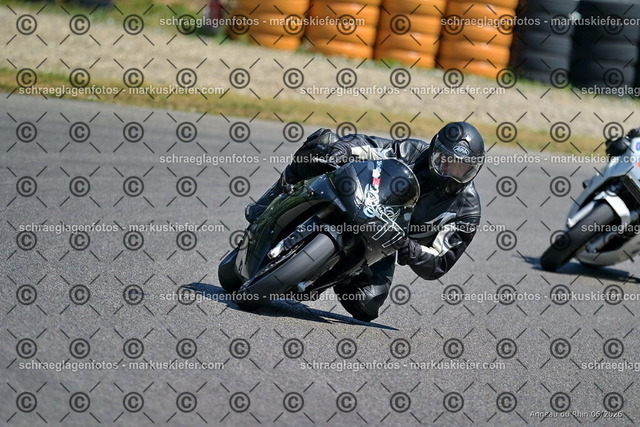 26bc03-1421 | markuskiefer.com - Realisiert mit Pictrs.com