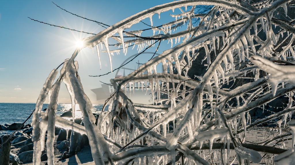 stativkunst-665 | Exklusive Hamburg collagen, tolle Segelbilder und viele weitere tolle Motive auf Leinwand, Poster, Alu-Dibond, u.v.m. findet Ihr bei uns auf hamburgbild.de. Findet Euer Wandbild für Euer Zuhause, Büro oder die  Praxis…. - Realisiert mit Pictrs.com