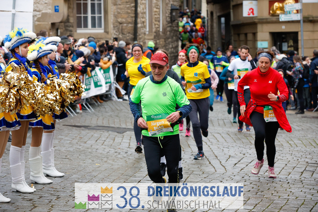 5km Roewisch Wohnbau Cup | 3 Koenigslauf 2024 5km Roewisch Wohnbau Cup - Realisiert mit Pictrs.com