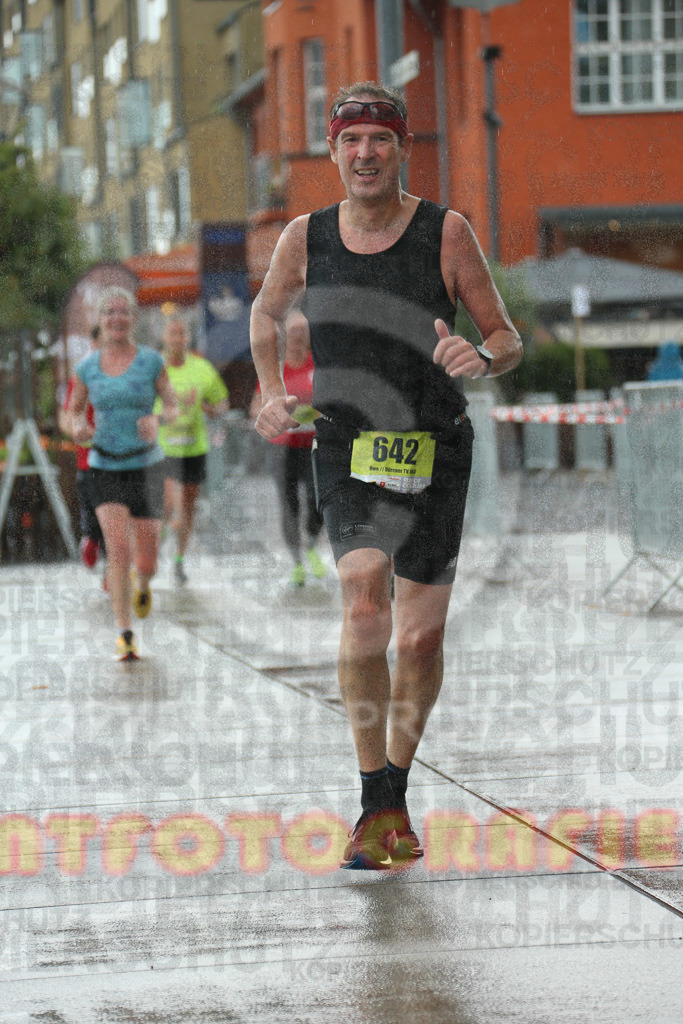 220917_1513_EX1_5053 | Sportfotografie im Rhein-Sieg Kreis, Köln, Bonn, NRW, Rheinland Pfalz, Hessen, etc. Unser Tätigkeitsfeld umfasst den Laufsport vom Volkslauf über den Marathon, Duathlon, Triathon bis zum Ultralauf wie Kölnpfad Ultra oder Schindertrail.