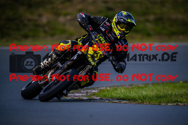 MaZZes_FotoMatrix_220904_8230 | S2