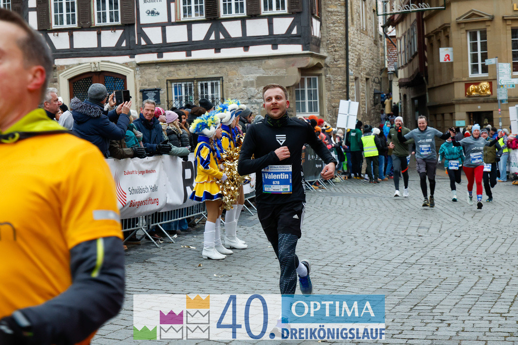 VR Bank Hauptlauf 10km | 40. Optima 3koenigslauf 2026 - Realisiert mit Pictrs.com