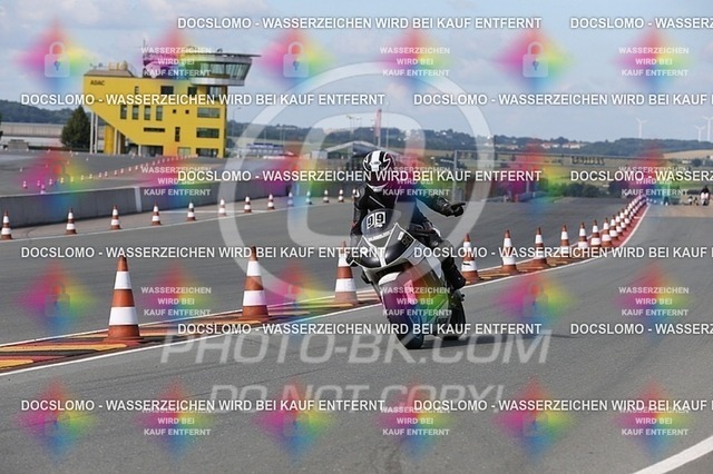 2016-07-01-PBK-1610 | Sportfotografie; SlowMotion; Video; Rennstrecke; Hafeneger; RSE; Speer; Trackday; Motorsportarena; Hockenheimring; Brno; Most; Barcelona; Valencia, Benny; Kaetzmer;