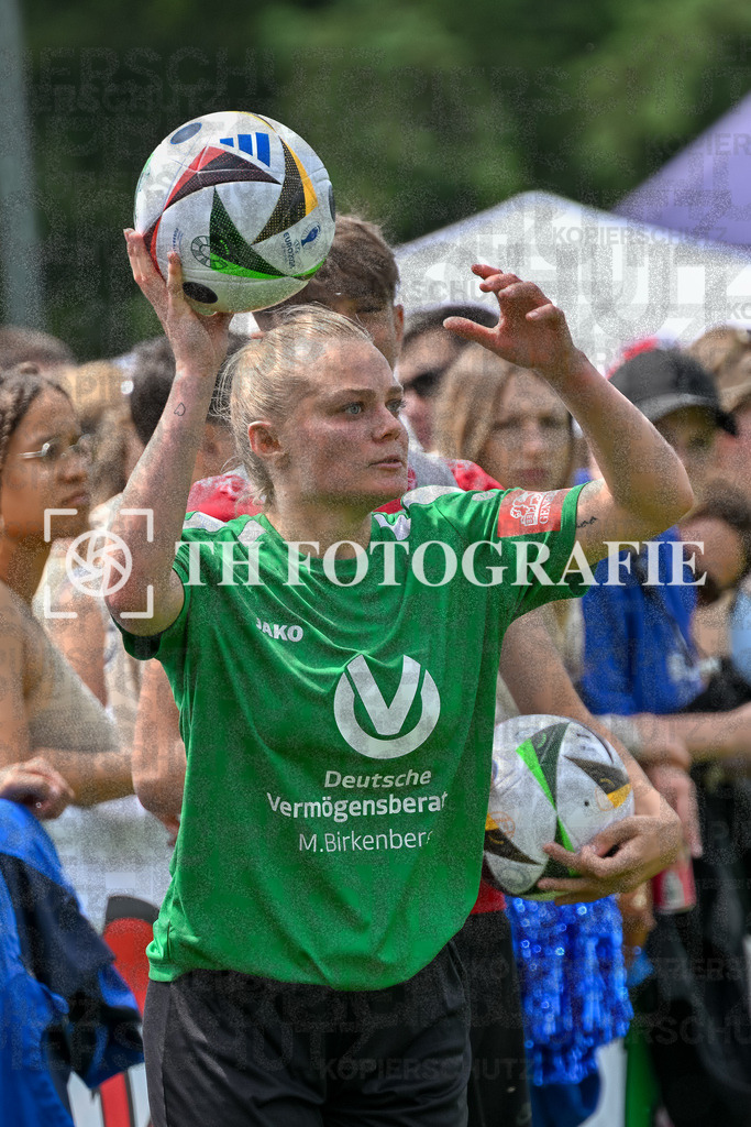 GER, FC Hauingen - SV Waldhaus, Frauen-Fussball, Rothaus Bezirkpokal, Finale, Saison 2024/2025, 29.05.2025 | Luisa de Almeida (SV Waldhaus, #17)GER, FC Hauingen - SV Waldhaus, Frauen-Fussball, Rothaus Bezirkpokal, Finale, Saison 2024/2025, 29.05.2025Foto: TH Fotografie/Thomas Hess