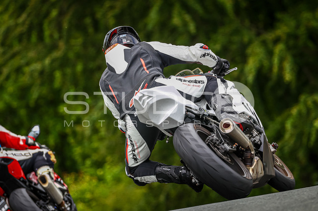 0716-260606BB-003_716 | Deine Full-Service-Agentur für ✔️Videoproduktionen und ✔️Motorsportfotografie Jetzt Angebot anfragen!