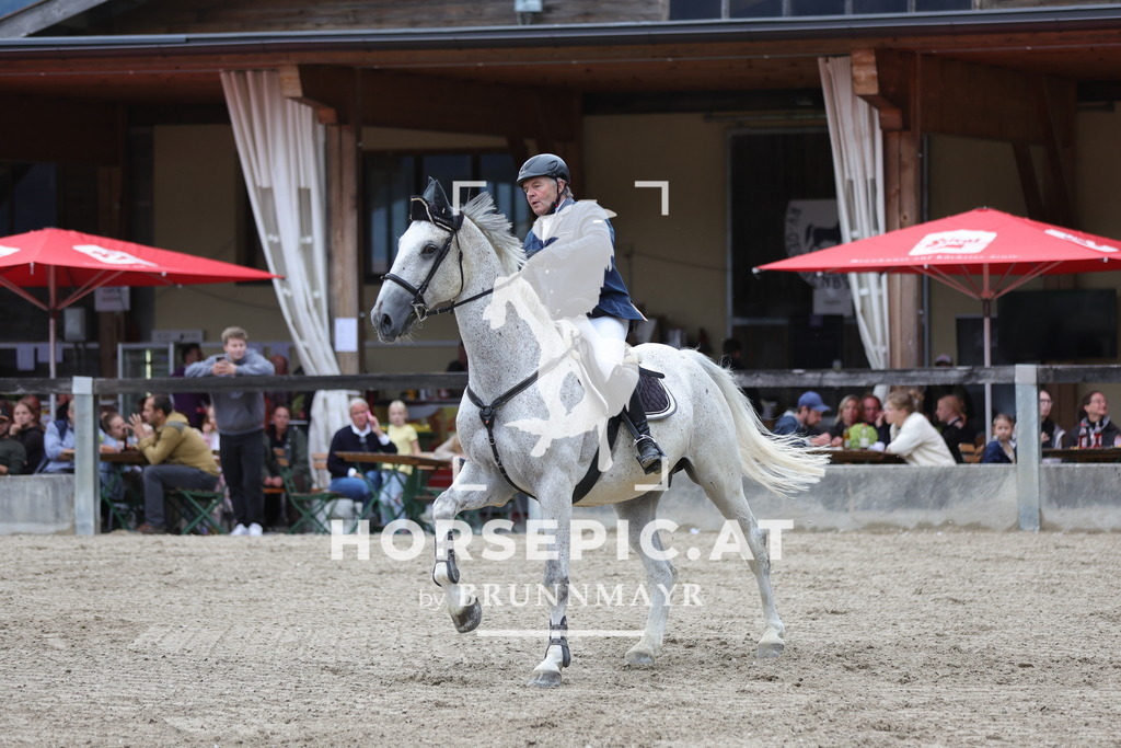 0P6A3506 | Willkommen bei Brunnmayr - Design & Fotografie – Ihrem Spezialisten für Reitturniere und Pferdeveranstaltungen in Oberösterreich, Salzburg und Bayern! Seit über 17 Jahren sind wir leidenschaftlich dabei.
