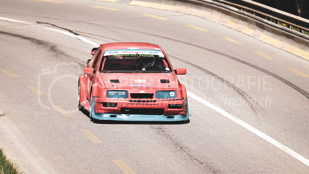 Lenzerheide Motor Classic - 3. Juni 2023 | Lenzerheide Motor Classic, 3. Juni 2023. 
Instagram: @lenzerheidemotorclassics / @acs.ch
Bild: Sportfotografie Markus Aeschimann | www.markus-aeschimann.ch - Realisiert mit Pictrs.com