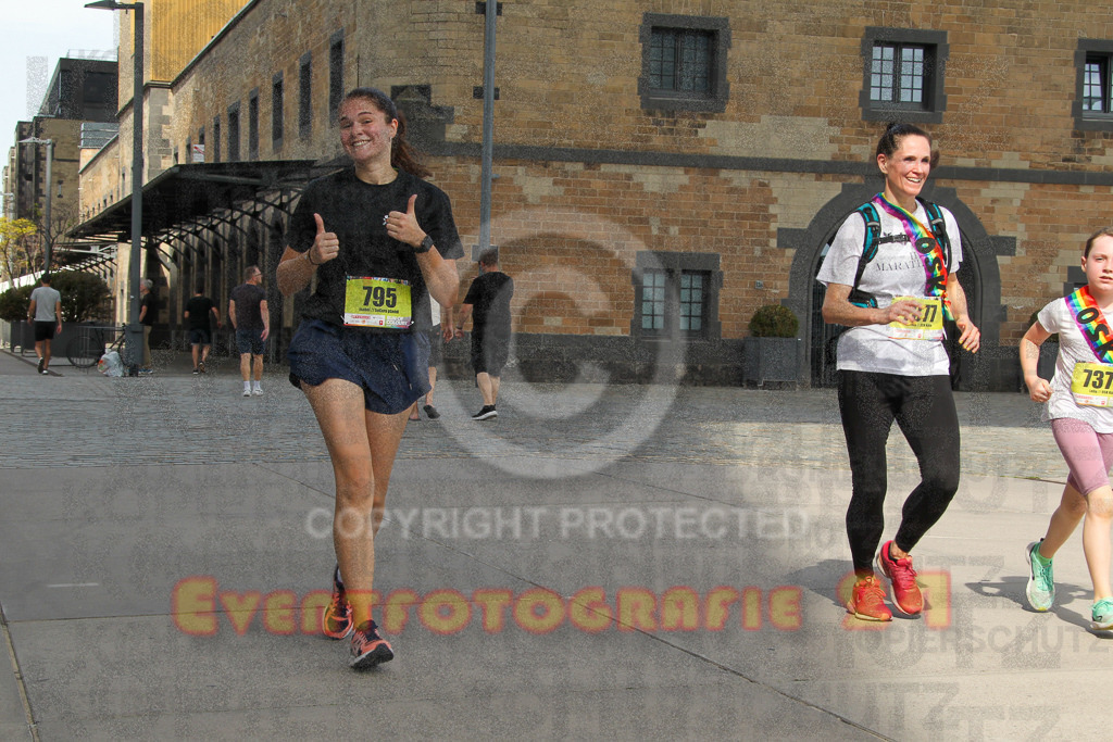 250920_1337_EV4_6287 | Sportfotografie im Rhein-Sieg Kreis, Köln, Bonn, NRW, Rheinland Pfalz, Hessen, etc. Unser Tätigkeitsfeld umfasst den Laufsport vom Volkslauf über den Marathon, Duathlon, Triathon bis zum Ultralauf wie Kölnpfad Ultra oder Schindertrail.