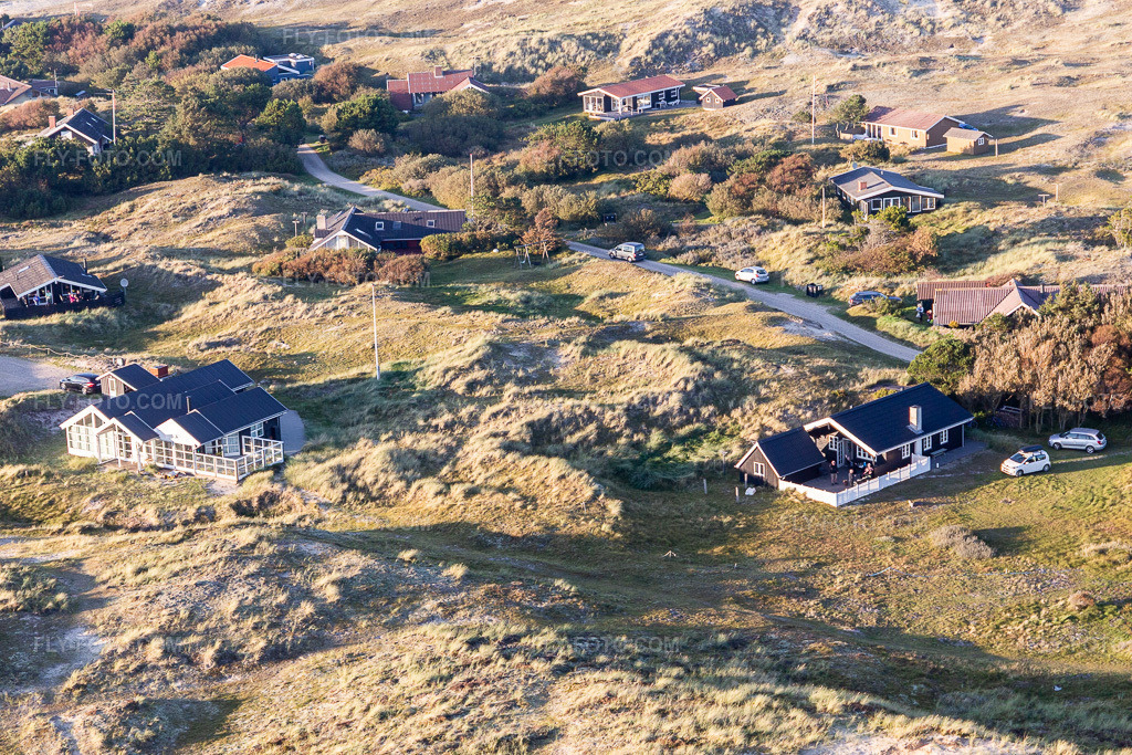 Aerial view: Cozy holiday homes in the dunes in Fanø in the state South Denmark, Denmark.Photo: IMG_118924.jpg taken on 09/21/2019 by Werner Riehm/FLY-FOTO.comResolution of the original: 5472 x 3648 px