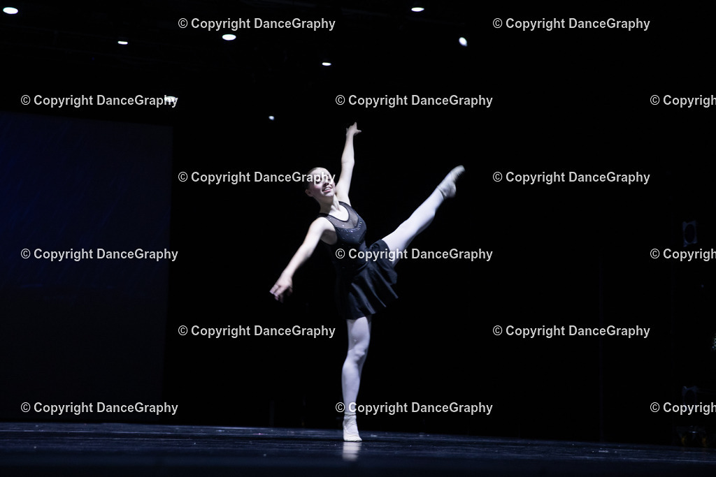 GPHY5745 | DanceGraphy - Realisiert mit Pictrs.com