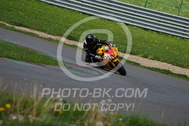 2024_05_13_PBK_16057 | Sportfotografie; SlowMotion; Video; Rennstrecke; Hafeneger; Speer; Racing; RSE; BMW; CBO; Trackday; Motorsportarena; Hockenheimring; Brno; Most; Barcelona; Valencia