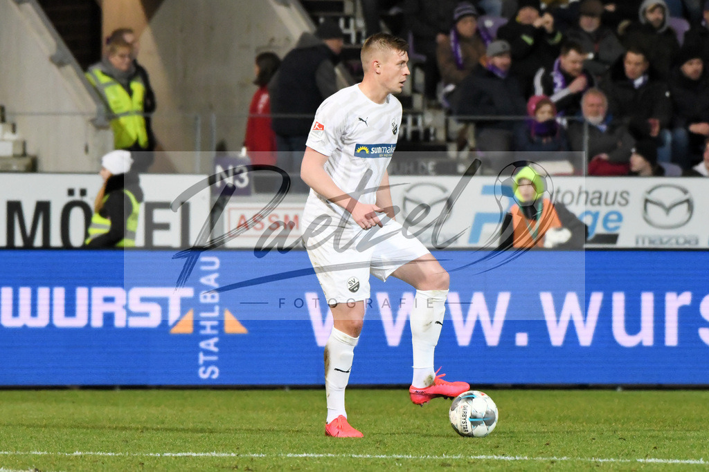 20200129_OSNSVS_0033JPG | Fußball, Herren: Aleksandr Zhirov (SV Sandhausen) in Aktion, am Ball, Einzelaktion beim Spiel der 2. Bundesliga zwischen VfL Osnabrück vs. SV Sandhausen am 29.01.2020 im Stadion an der Bremer Brücke in Osnabrück, Deutschland.(Foto von Nico Paetzel) - Realisiert mit Pictrs.com