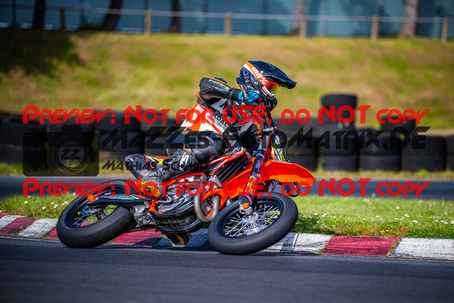 MaZZes_FotoMatrix_240430_6021986_5656 | Fotograf Mathias Schmid
Sportfotograf,
Eventfotograf,
Hochzeitsfotograf,
Portraitfotograf