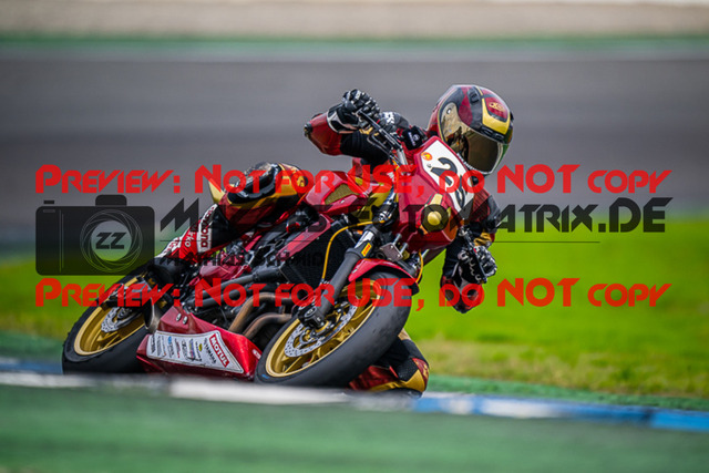 MaZZes_FotoMatrix_220924_7544 | TWIN CUP