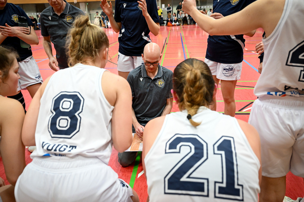 gml_079 | Fotos von Basketballspielen aus dem Raum NRW fotografiert von Gero Mueller-Laschet und Daniel Schaefer - Realisiert mit Pictrs.com