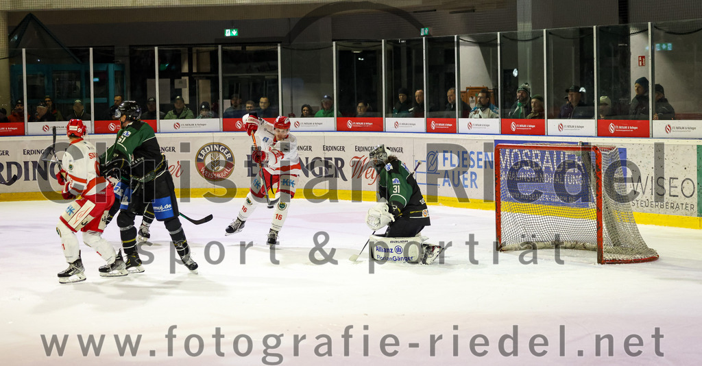 2023-03-10_151_TSV_Erding_gegen_TEV_Miesbach | Erding, Deutschland, 10.03.2023:
Eishockey, Bayernliga Playoffs 2022 / 2023, Halbfinale, TSV Erding gegen TEV Miesbach, Endergebnis: 2:0

Foto: Christian Riedel / fotografie-riedel.net