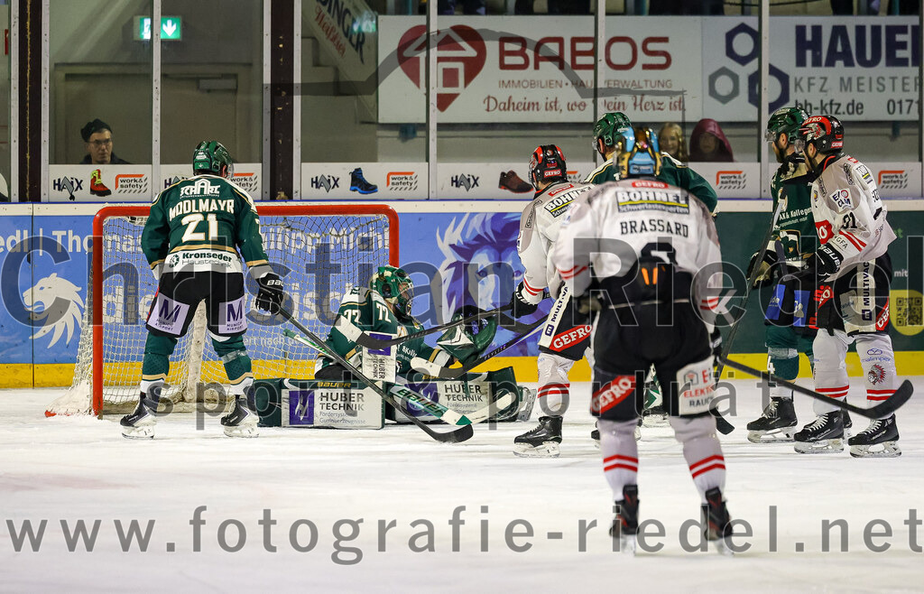 2026-02-08_096_TSV_Erding_gegen_ECDC_Memmingen_Indians | Erding, Deutschland, 08.02.2026:Eishockey, Oberliga Süd 2025 / 2026, 45. Spieltag, TSV Erding gegen ECDC Memmingen Indians, Endergebnis: Foto: Christian Riedel / fotografie-riedel.net