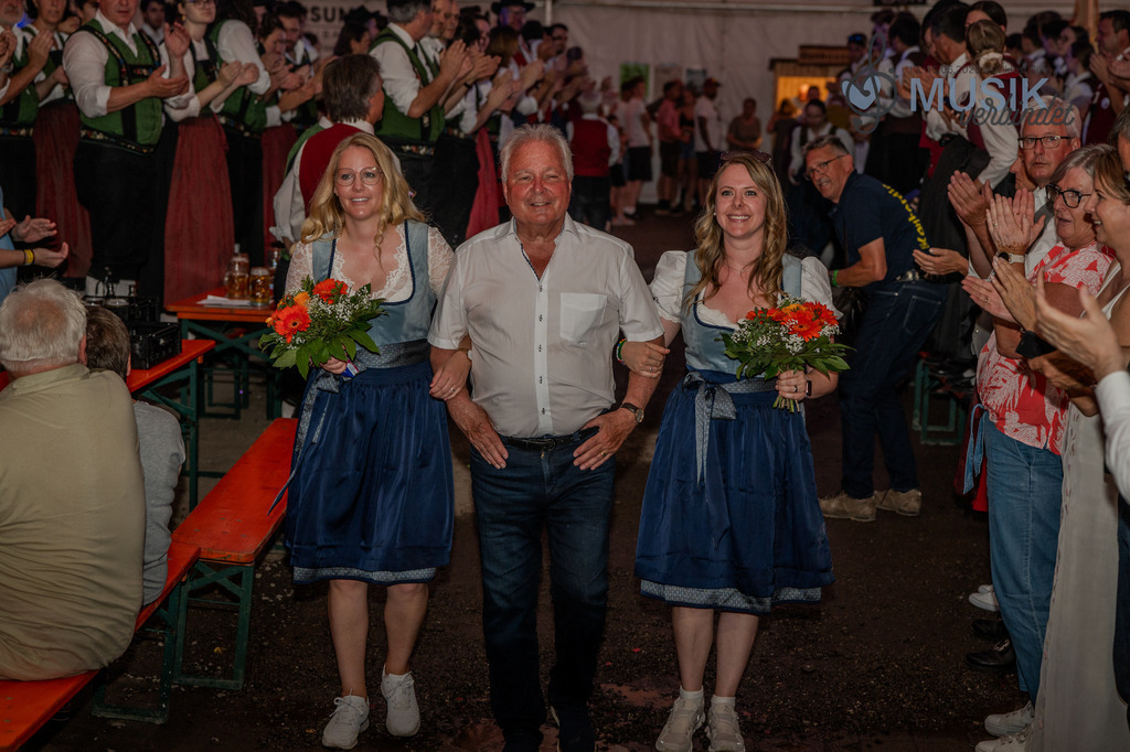 DSC_5919 | "Fussifoto.com – Ihr Ansprechpartner für hochwertige Fotografie! Entdecken Sie kreative Bilder und professionelle Dienstleistungen. Kontaktieren Sie uns für Ihre Projekte!"