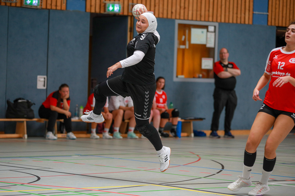 Rheinhausen-Lobberich_Plus_310825_033 | Bildergalerie von Sport-Ereignissen aber auch von weiteren spannenden Dingen - nicht nur vom Niederrhein. In Anlehnung an den bekannten Spruch von Hanns Dieter Hüsch heißt das Motto: "Niederrhein ist überall".  - Realisiert mit Pictrs.com