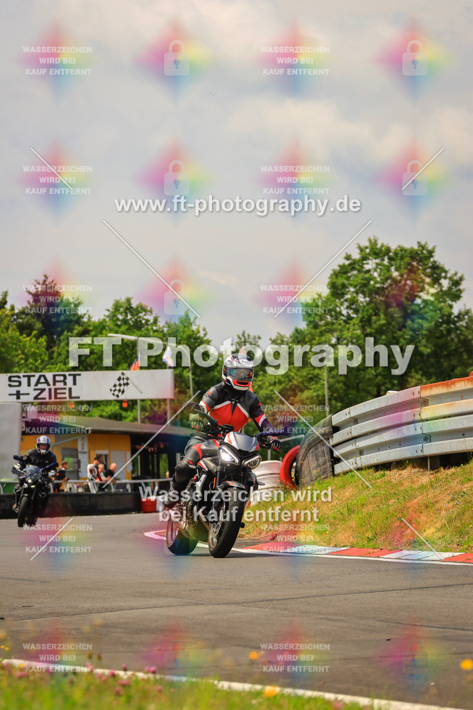 _DSK2607 | Hier findet Ihr Bilder von Touristenfahrten auf der Nürburgring Nordschleife oder von anderen Veranstaltungen die ich besucht habe. Viel Spass beim Durch Schauen 