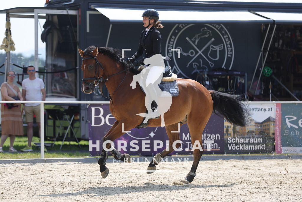 0P6A8525 | Willkommen bei Brunnmayr - Design & Fotografie – Ihrem Spezialisten für Reitturniere und Pferdeveranstaltungen in Oberösterreich, Salzburg und Bayern! Seit über 17 Jahren sind wir leidenschaftlich dabei.