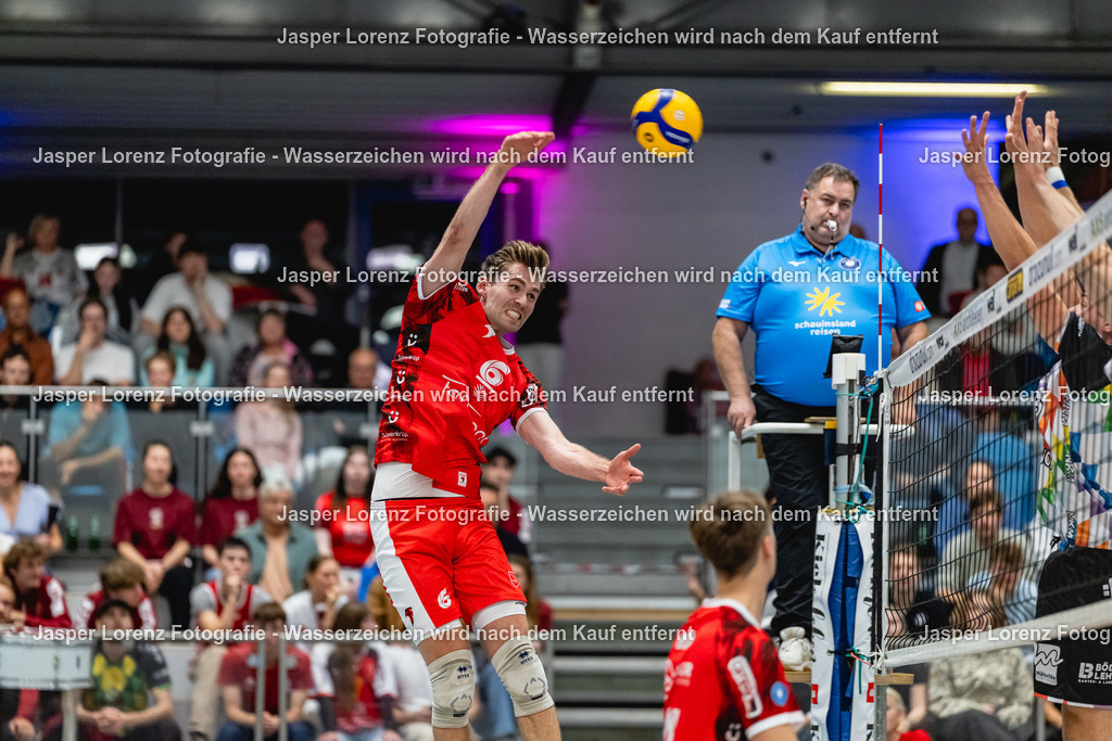 Volleyball I Herren I Saison 2026-2027 I 2. Bundesliga Nord I 03. Spieltag I Kieler TV - TSV Giesen GRIZZLYS II | Jasper Lorenz Fotografie - Realisiert mit Pictrs.com