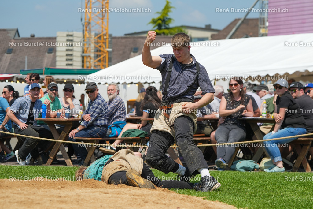 RB_01385 | René Burch leidenschaftlicher Fotograf aus Kerns in Obwalden.  Hier finden sie Sport, Landschaft und Natur Fotografie.
 - Realisiert mit Pictrs.com