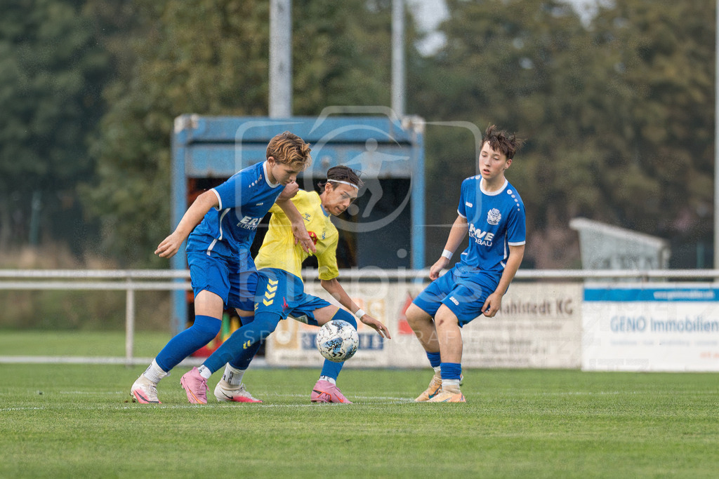 _DSC6730 | Professionelle Fußball- und Sportfotografie. Spielbilder online ansehen und kaufen – Einzelbilder oder komplette Galerien in hoher Qualität.