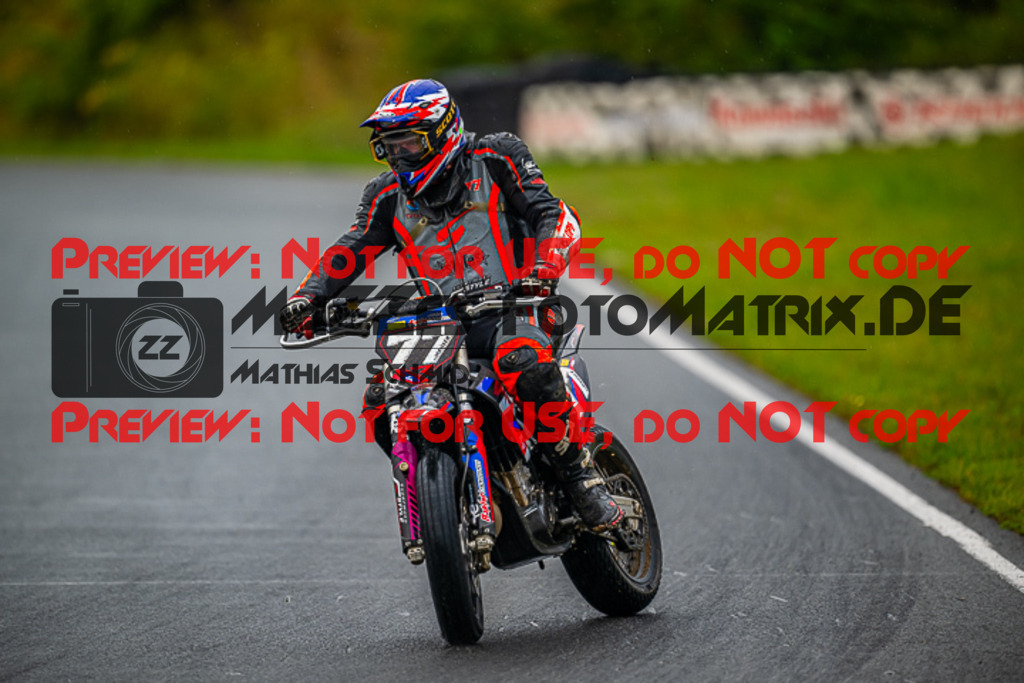 MaZZes_FotoMatrix_230812_6532 | UE40