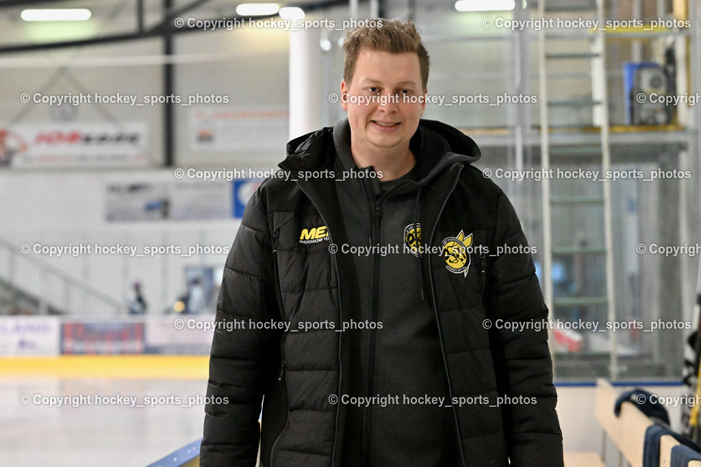 ESC Steindorf vs. EC Hornets Spittal 25.2.2024 | Sportlicher Leiter EC Hornets Spittal Bodner Martin, ESC Steindorf vs. EC Hornets Spittal 25.2.2024, ESC Steindorf vs. EC Hornets Spittal 25.2.2024 am 25.02.2024 in Steindorf (Ossiachersee Halle), Austria, (Photo by Bernd Stefan)