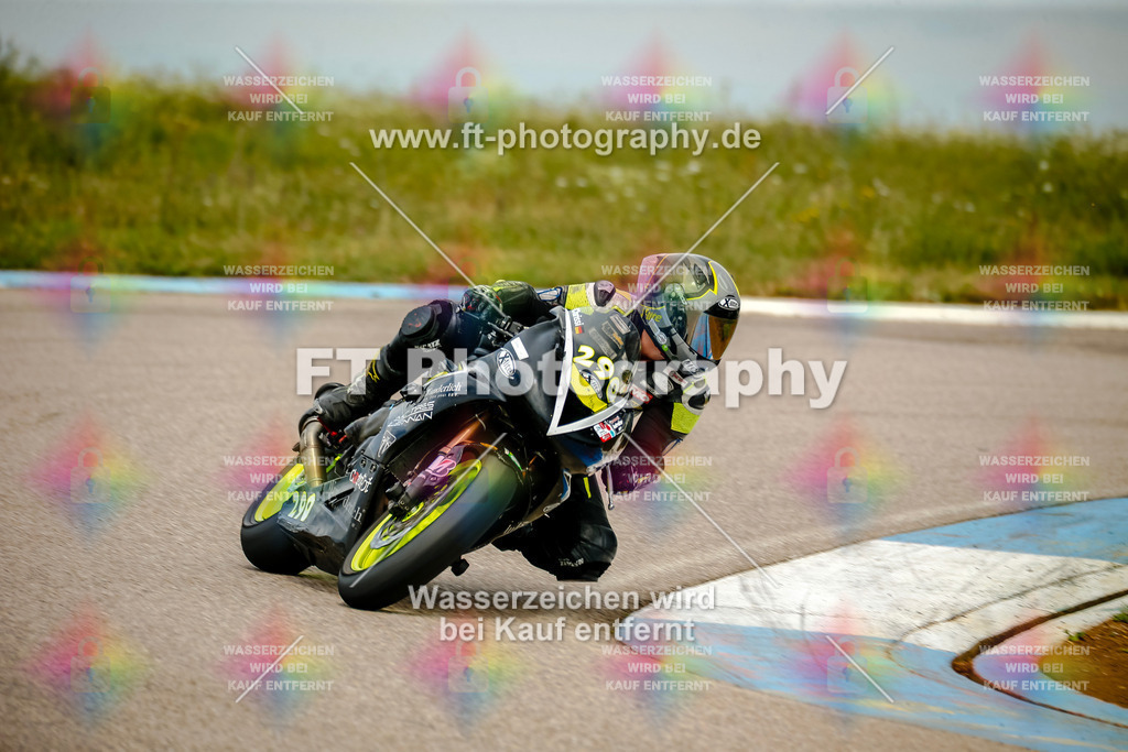 Chambley Juli-2863 | Hier findet Ihr Bilder von Touristenfahrten auf der Nürburgring Nordschleife oder von anderen Veranstaltungen die ich besucht habe. Viel Spass beim Durch Schauen 