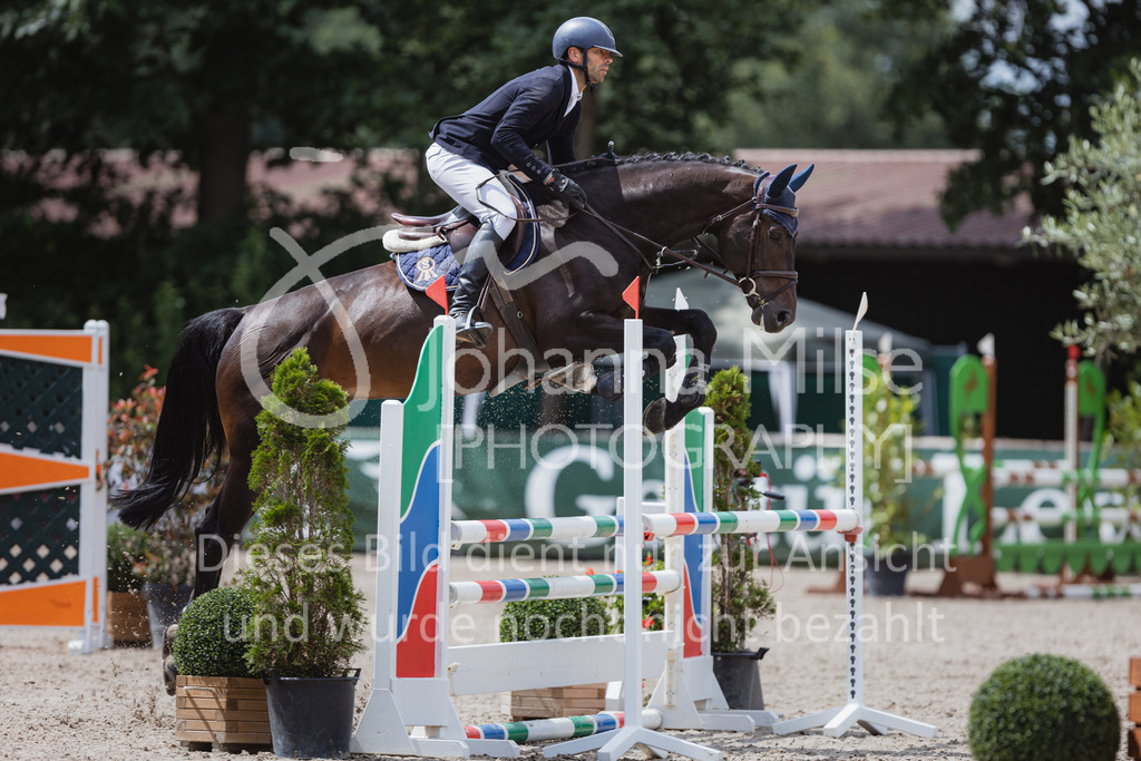 220705_Mühlen_SprPf-A3-391 | Late Entry Mühlen
05.07.2022
03 Springpferde-A**, 4-6jährige Pferde