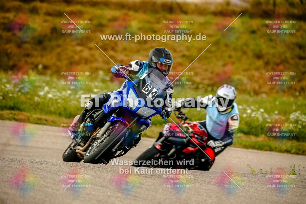 Chambley Juli-1056 | Hier findet Ihr Bilder von Touristenfahrten auf der Nürburgring Nordschleife oder von anderen Veranstaltungen die ich besucht habe. Viel Spass beim Durch Schauen 