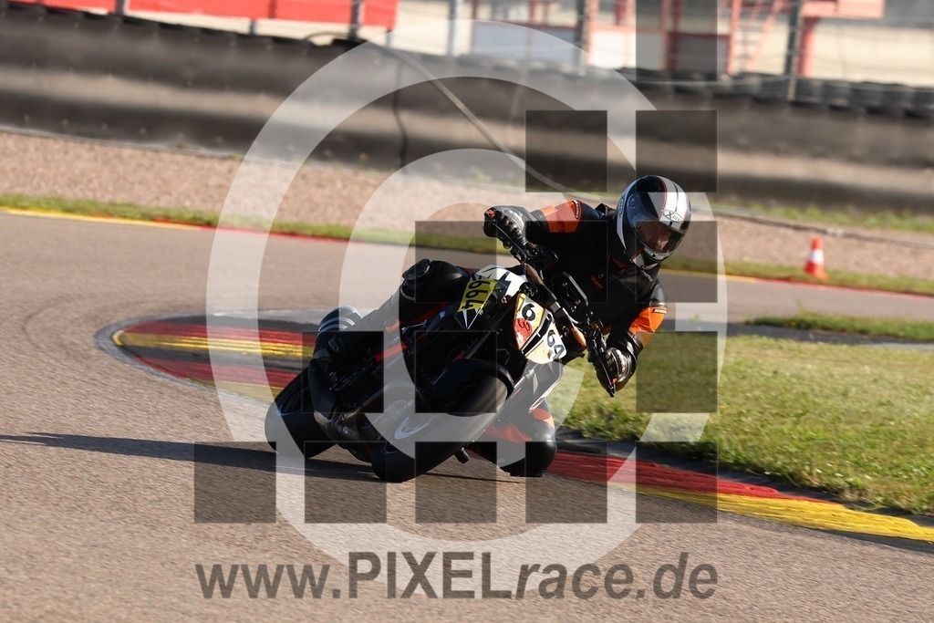 0664-20240820_03574 | Schöne Erinnerungen an spannende Momente - das festzuhalten ist unser Job. PIXELrace.de ist seit 2003 auf den Rennstrecken Europas unterwegs um die Action draußen beim Fahren und die wunderbare Stimmung imm Fahrerlager für euch einzufangen.